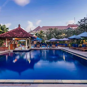 Kuta Puri Bungalows, And Üdülőközpont