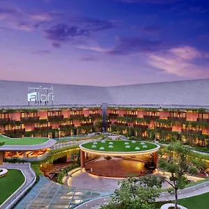 Hotel Aloft Bali Kuta At Beachwalk, Kuta Lombok