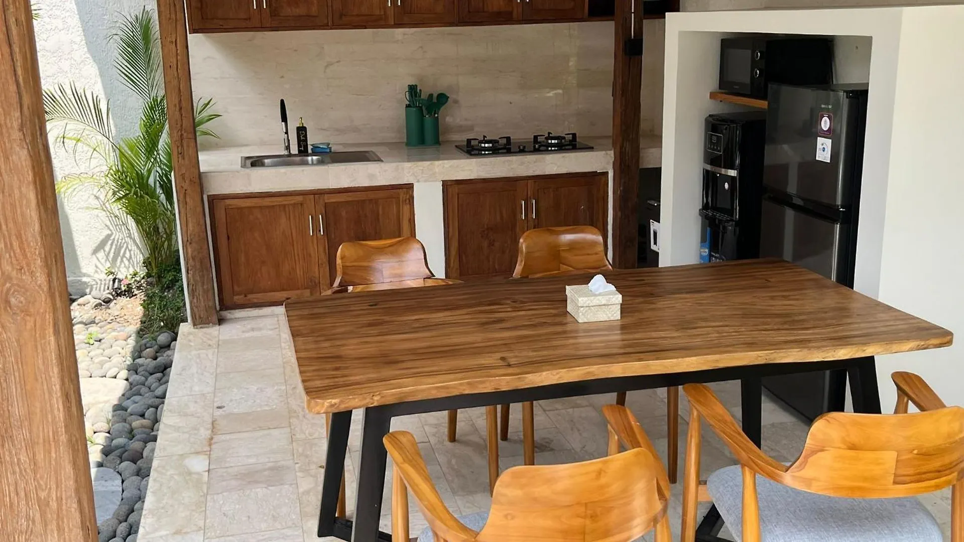 New Villa Private Pool - Minutes From Airport Kuta